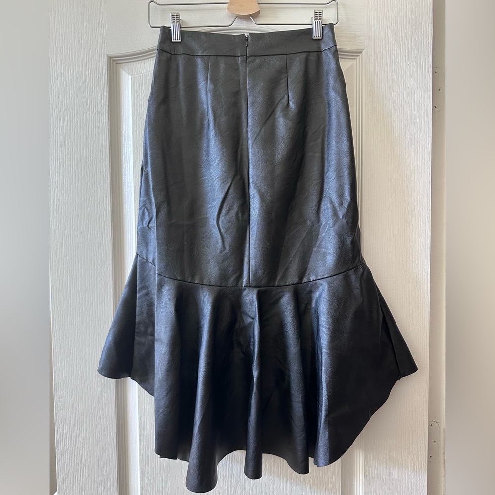 Hi-low Vegan Leather Ruffle Skirt - Picture 2 of 5